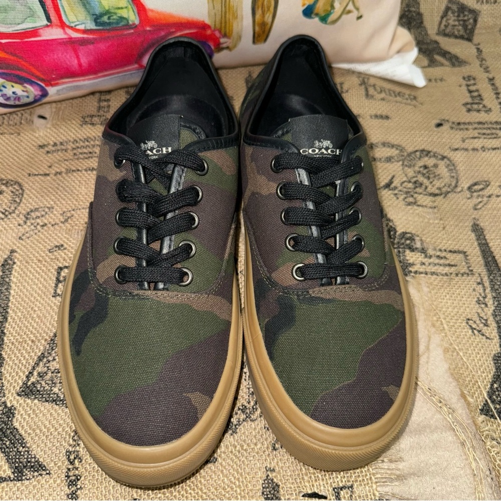 COACH NWOB! Men'S Green Canvas Camo Print Tennis Sneaker Size 7.5 - Picture 4 of 11